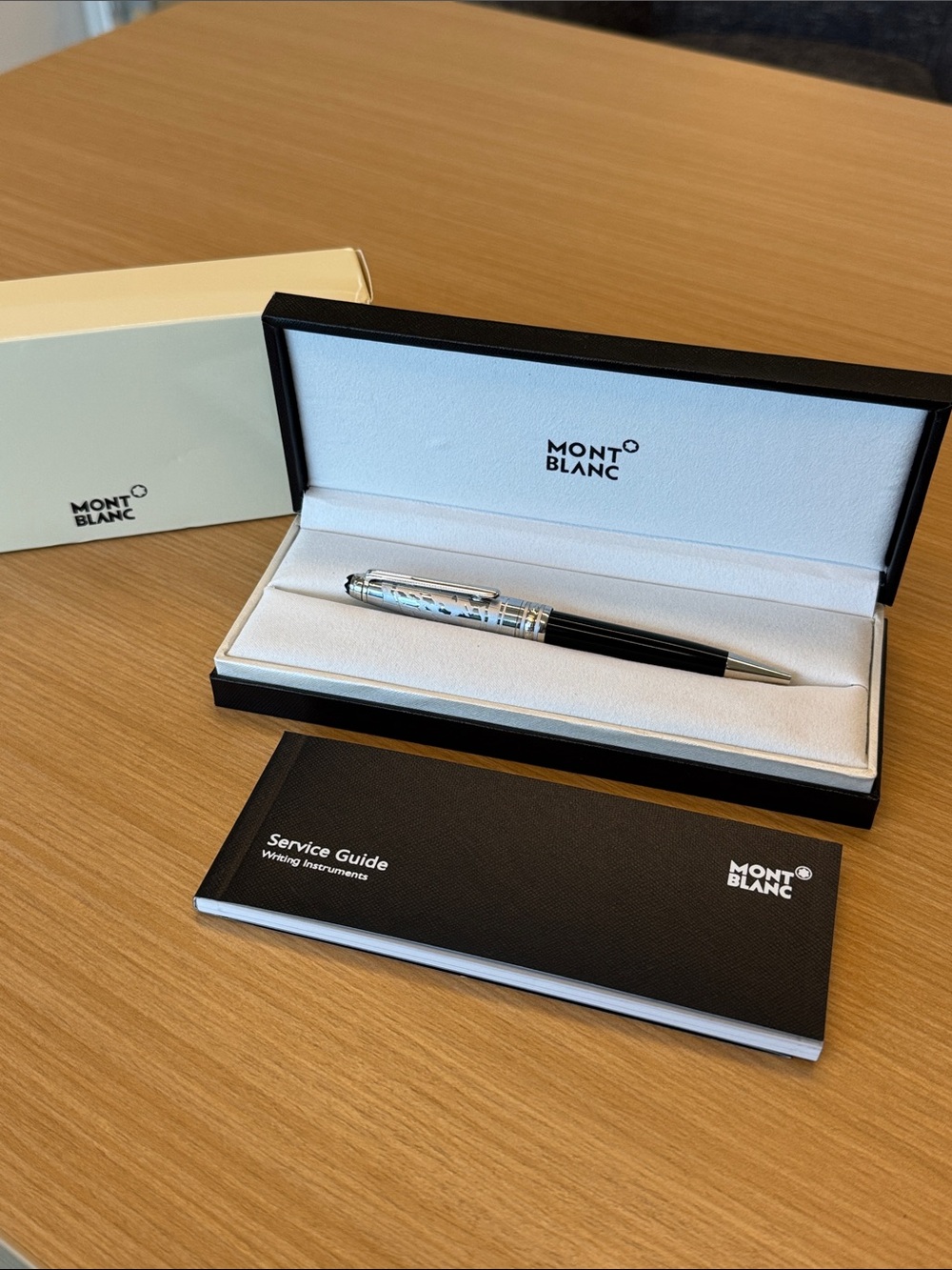 Montblanc meisterstack mb164 Black Silver Glacier ballpoint pen With Box.